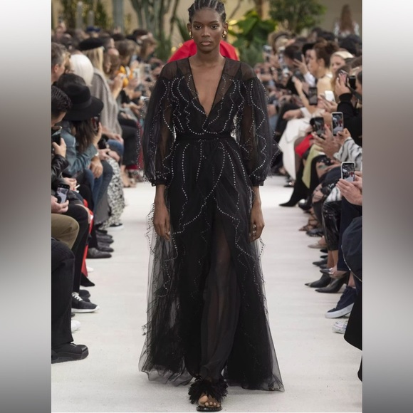 Valentino Garavani Couture Runway Black Feathered Sandals studded rockstud 39 - Picture 6 of 13